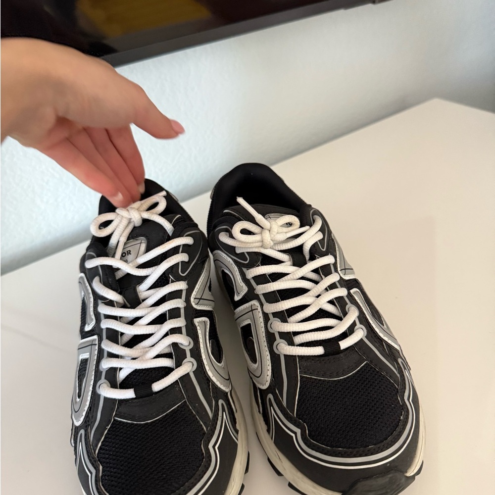 Black and White Athletic Sneakers - Picture 2 of 2